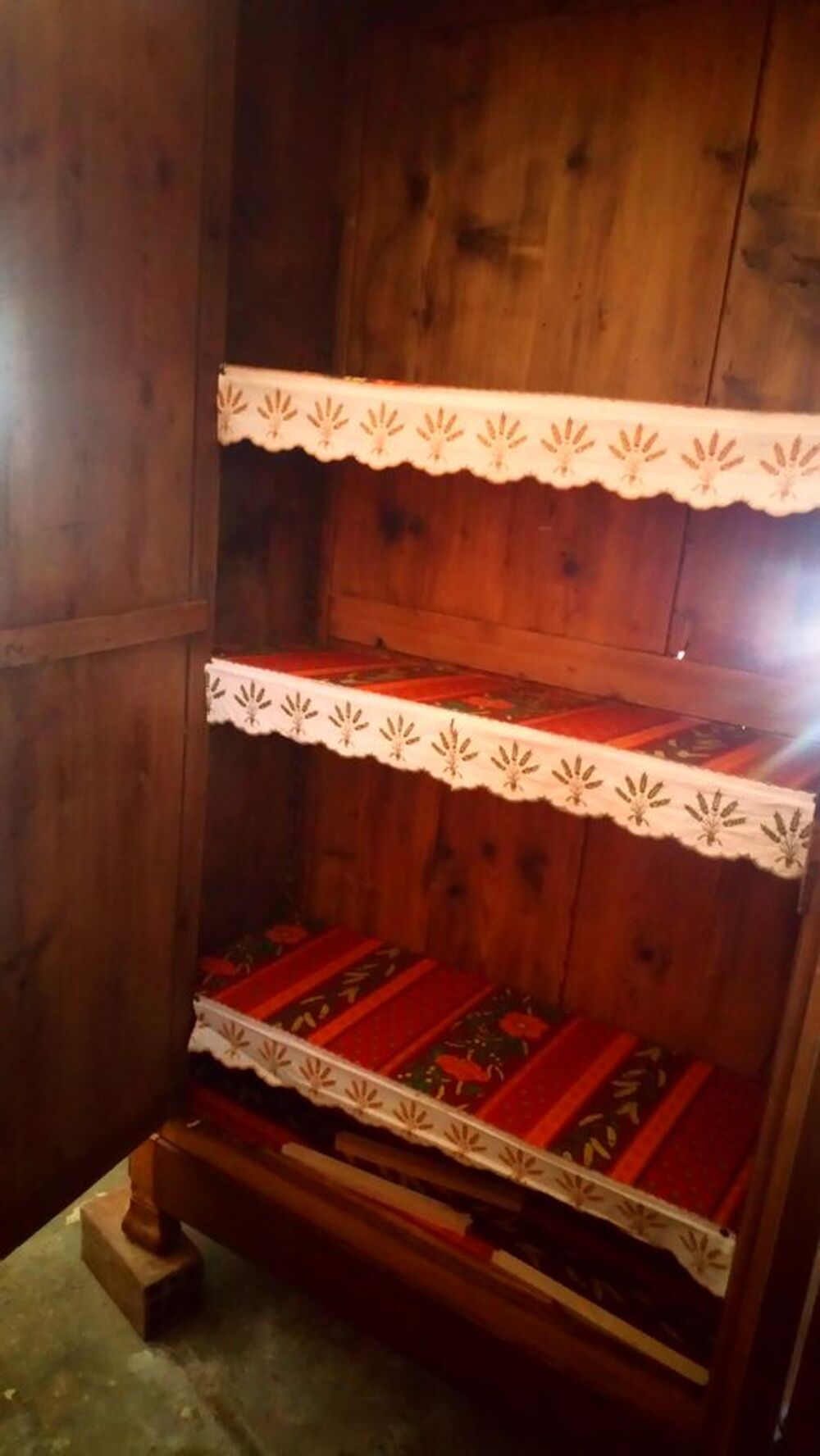 ARMOIRE ANCIENNE EN SAPIN Meubles