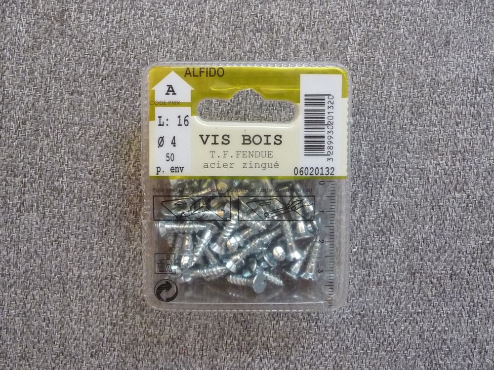 Boite de 50 Vis &agrave; Bois en Acier Zingu&eacute; Argent&eacute;- L16- Dia=4mm Bricolage