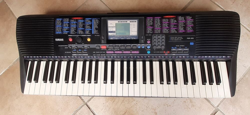 Clavier Yamaha + ampli Audio et hifi