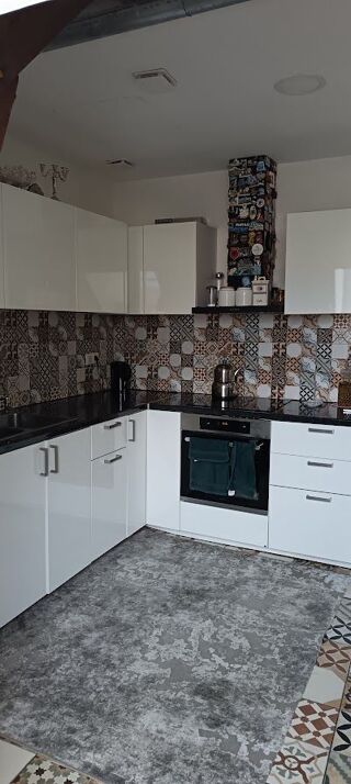  Appartement � vendre 5 pi�ces 145 m�