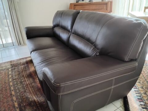 Canap fixe cuir 250 Villeneuve-sur-Lot (47)