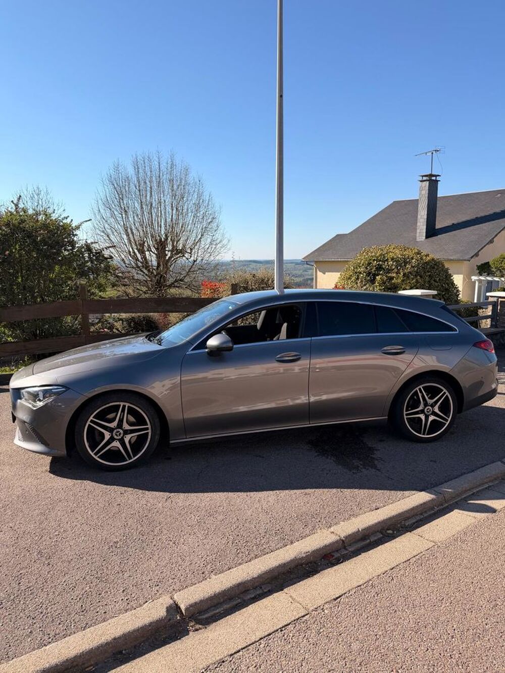 Classe CLA CLA Shooting Brake 180 d 7G-DCT Business Line 2020 occasion 58120 Ch&acirc;teau-Chinon Ville
