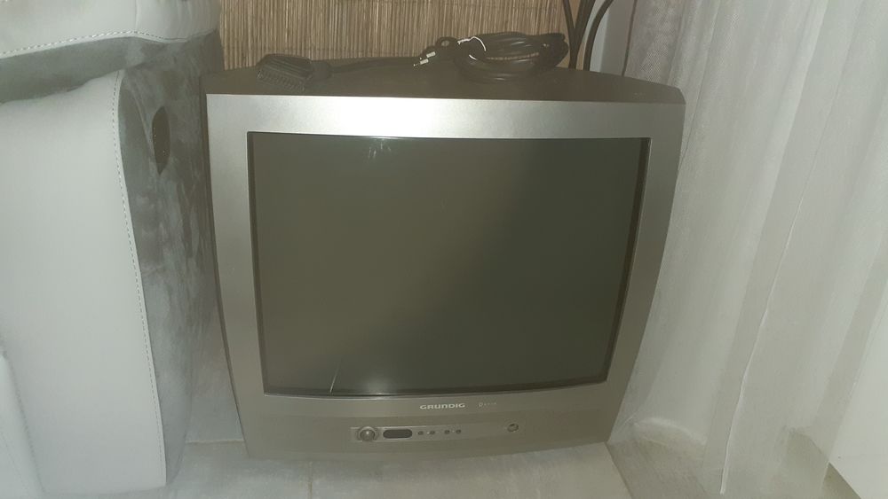 t&eacute;l&eacute;vision grundig Photos/Video/TV