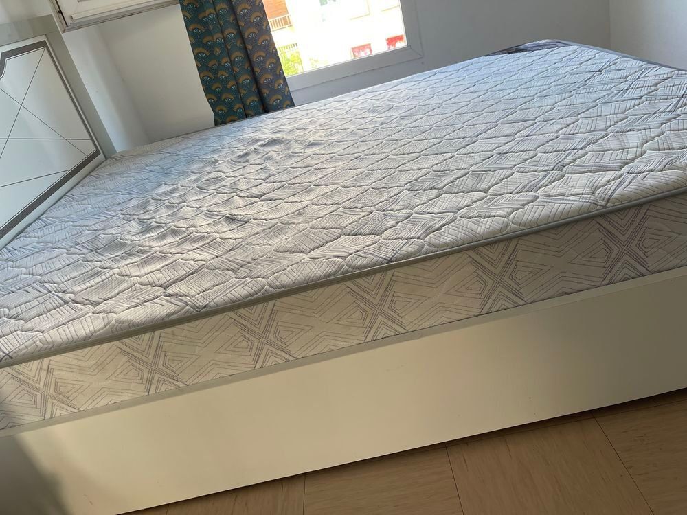 Matelas 160x200x20 Meubles