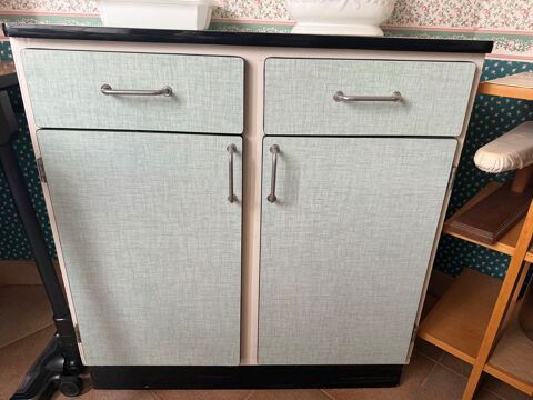 Meuble Formica vert clair 60 Camblain-Châtelain (62)