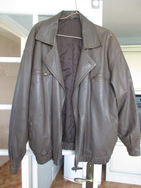 BLOUSON 15 Saint-Pierre-d'Eyraud (24)