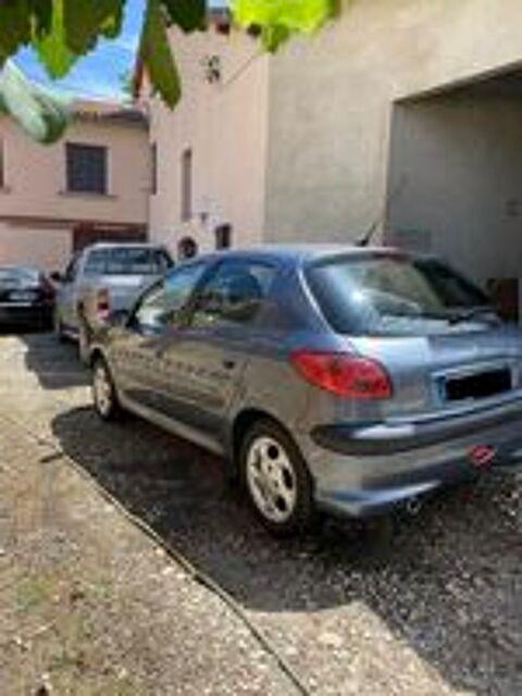 206 1.4e 16V XT Premium 2005 occasion 81600 Gaillac