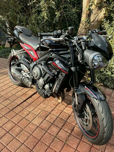 Moto TRIUMPH 2019 occasion Paris 75010