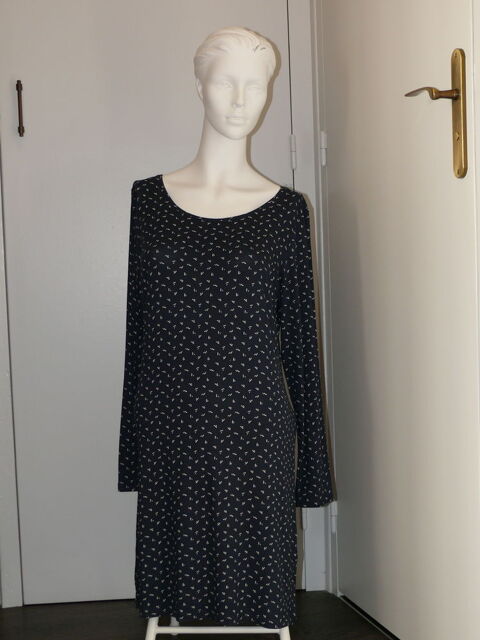 2 chemises de nuit  GEMO  12 Saintes (17)