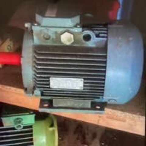 moteur &eacute;lectrique 180 87330 M�zi�res-sur-issoire