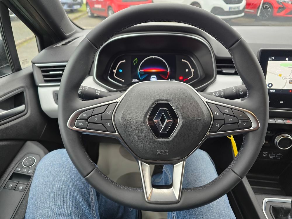 Clio V Clio E-Tech 140 Limited 2021 occasion 91410 Dourdan