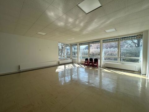 &Agrave; louer - Local ou bureau 85 m&sup2; - Metz (Rez-de-chauss&eacute;e) 950 57000 Metz