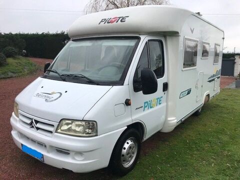 PILOTE Camping car 2004 occasion Le Coteau 42120