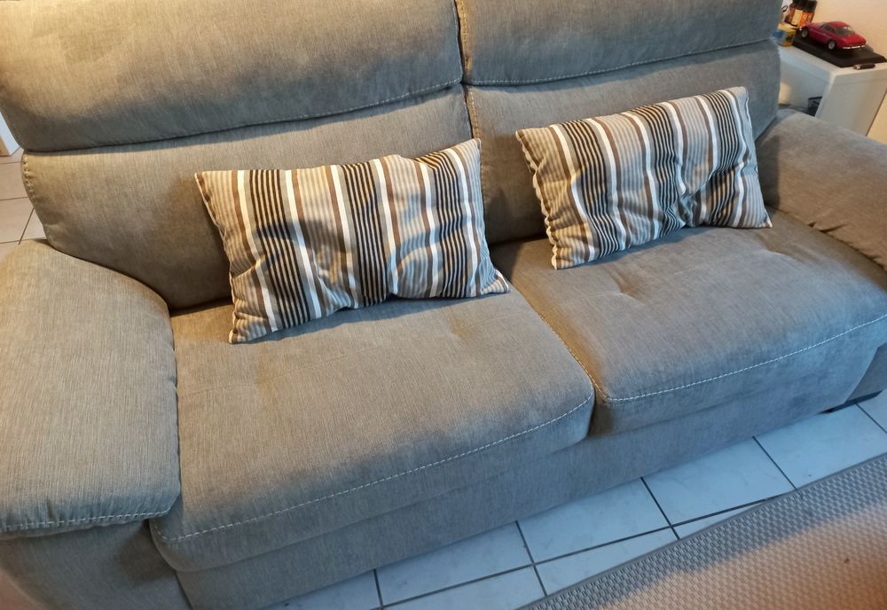 Canap&eacute; 3 places tissu gris Meubles