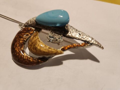 Pique à chapeau C?ur argenté émaillé strass cabochon bleu 195 Vigneux-sur-Seine (91)