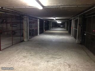 Parking / Garage � louer 15 m�