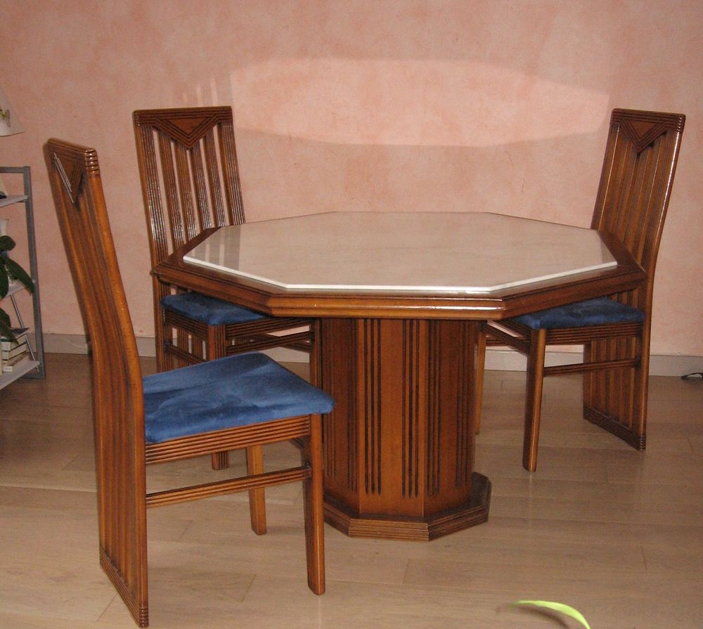 table octogonale en orme massif plateau en marbre blanc Meubles
