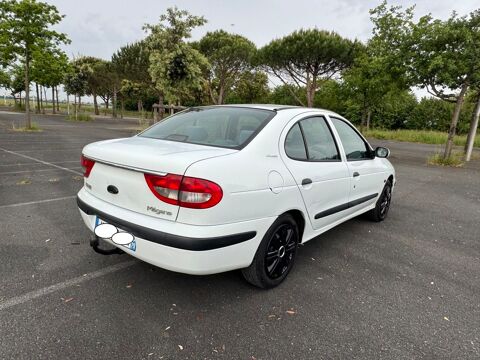 Renault megane classic Mégane Classic 1.9 DTI RXE Pack C