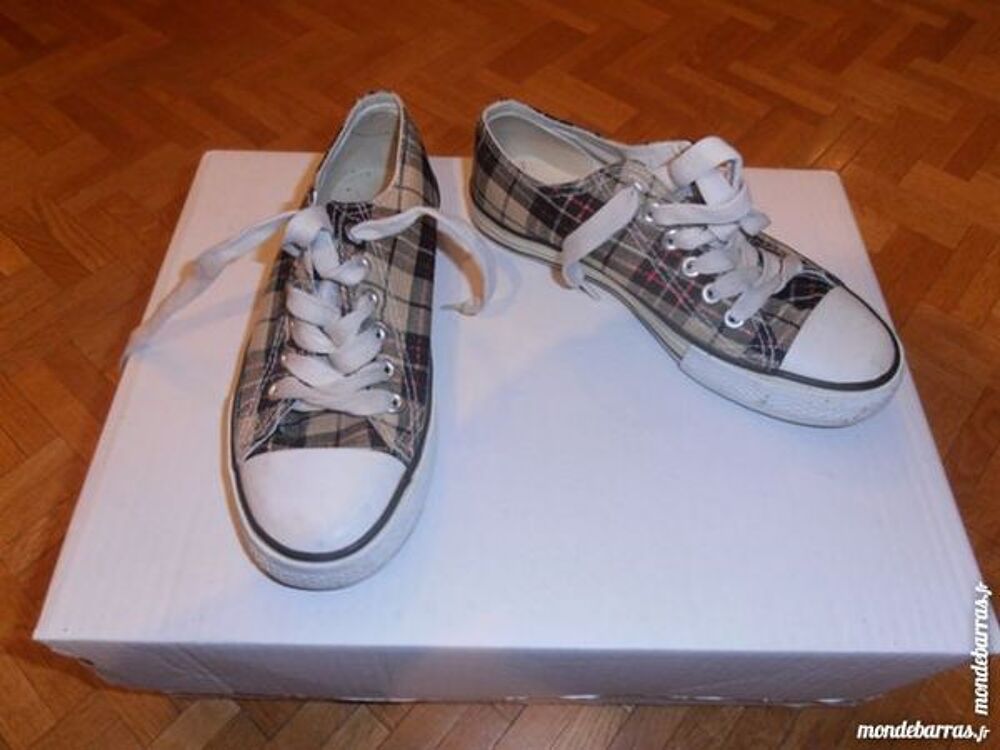 Baskets basses &agrave; carreaux - taille 37 Chaussures