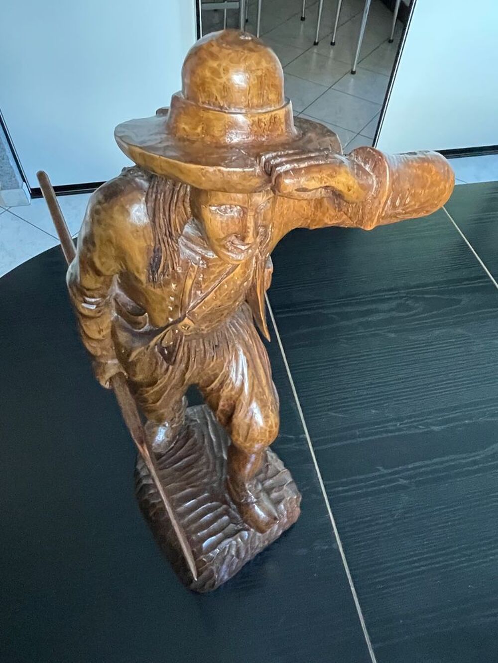 LE CHOUAN sculpture bois 