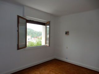  Appartement à vendre 4 pièces 77 m²