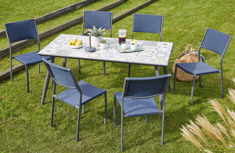 Table + Chaises Int/Ext 150 Besse-sur-Issole (83)