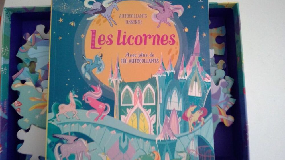 7€ LES LICORNES (livre + puzzle) Jeux / jouets