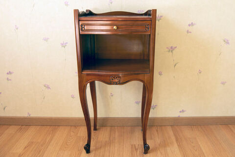 Table de chevet 25 Pont-du-Ch�teau (63)