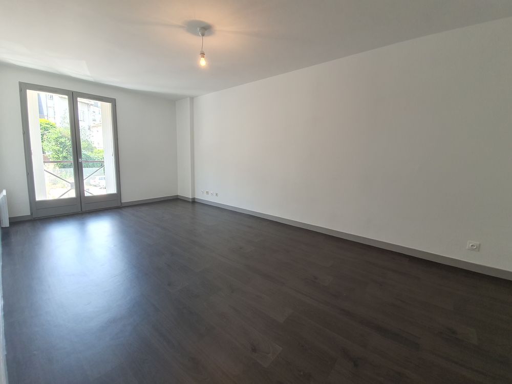 Vente Appartement T2 de 42 m² ? Résidence seniors Le Forum ? Centre de Limoges Limoges