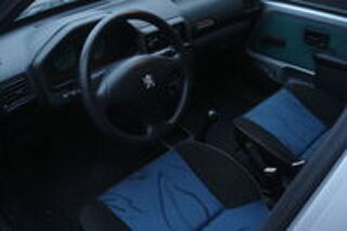 106 1.0i Kid 1997 occasion 78800 Houilles