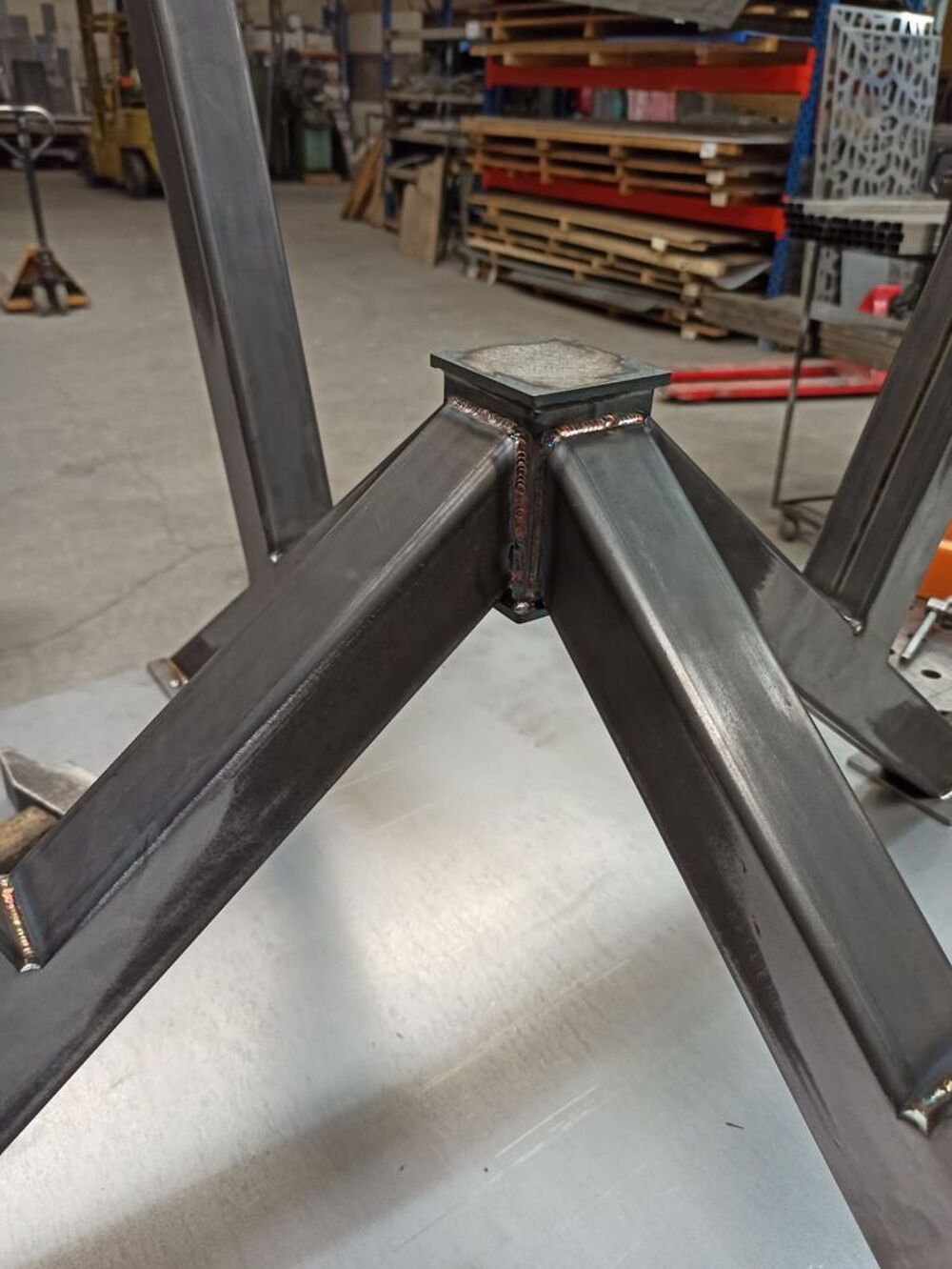 Table sur mesure acier bois Meubles