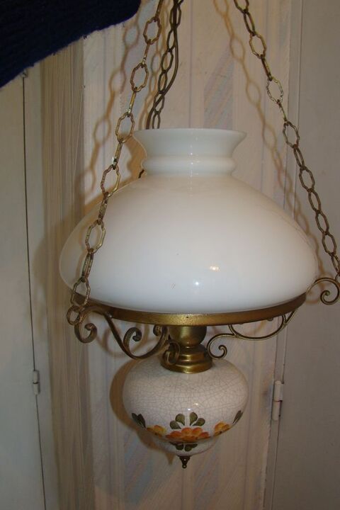 Suspension en opaline vintage 70 Gargenville (78)