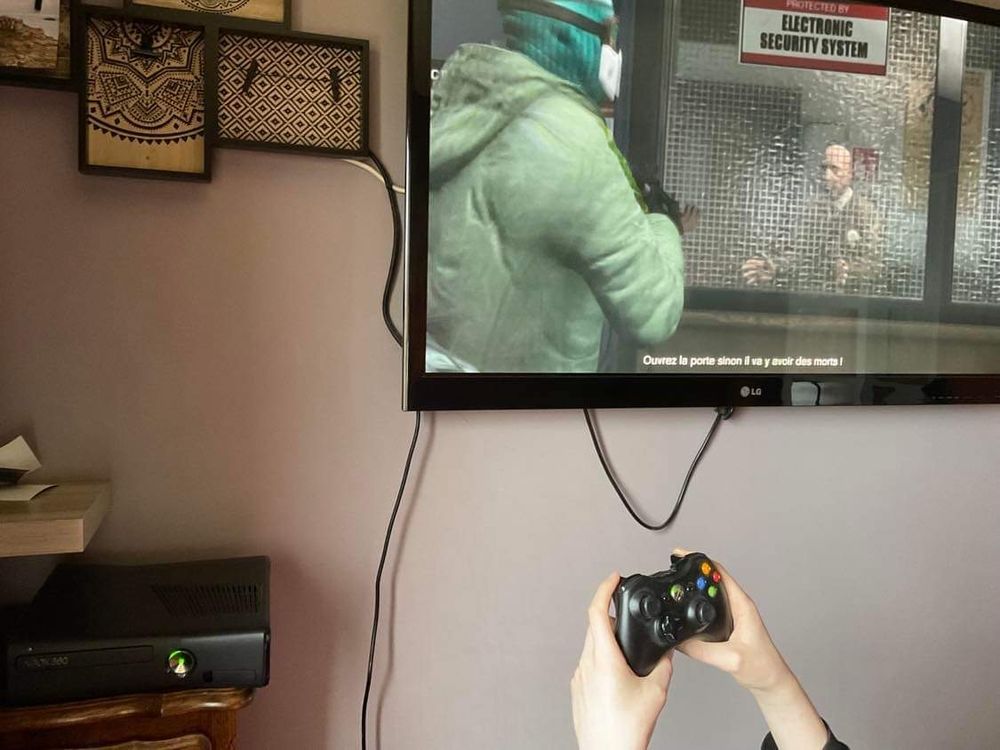 Lot Xbox 360 avec kinect+volant+ 3 manettes et 36 jeux Consoles et jeux vidéos
