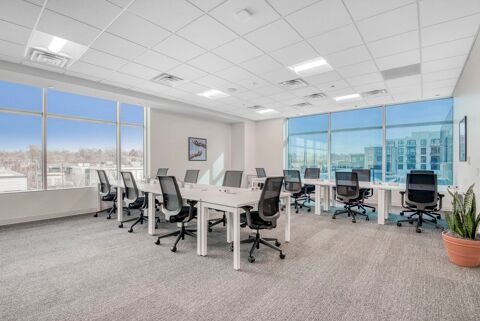 Un bureau priv&eacute; enti&egrave;rement &eacute;quip&eacute; pour vous et votre &eacute;quipe &agrave; Paris, Spaces Etoile 3098 75008 Paris