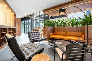   Bureau en espace ouvert entièrement équipé à louer pour vous et votre équipe à Bordeaux, Signature Place des Grands Hommes Bordeaux