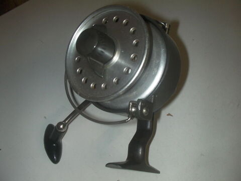 Moulinet lancer lourd CRACK 300 55 Roques (31)