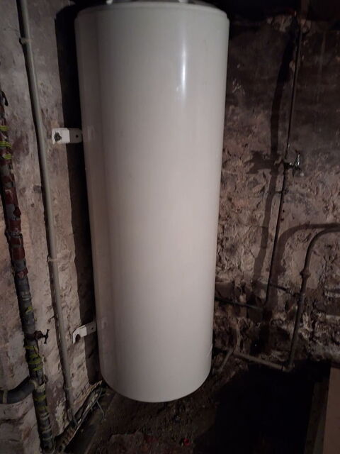 hauffe eau électrique vertical mural ALTECH STEATITE 200L 0 Joinville (52)