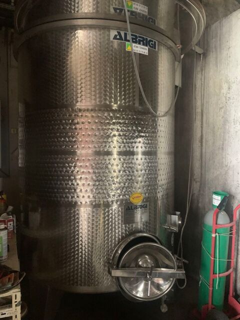cuve inox 40 hectos 2000 33330 Saint-sulpice-de-faleyrens
