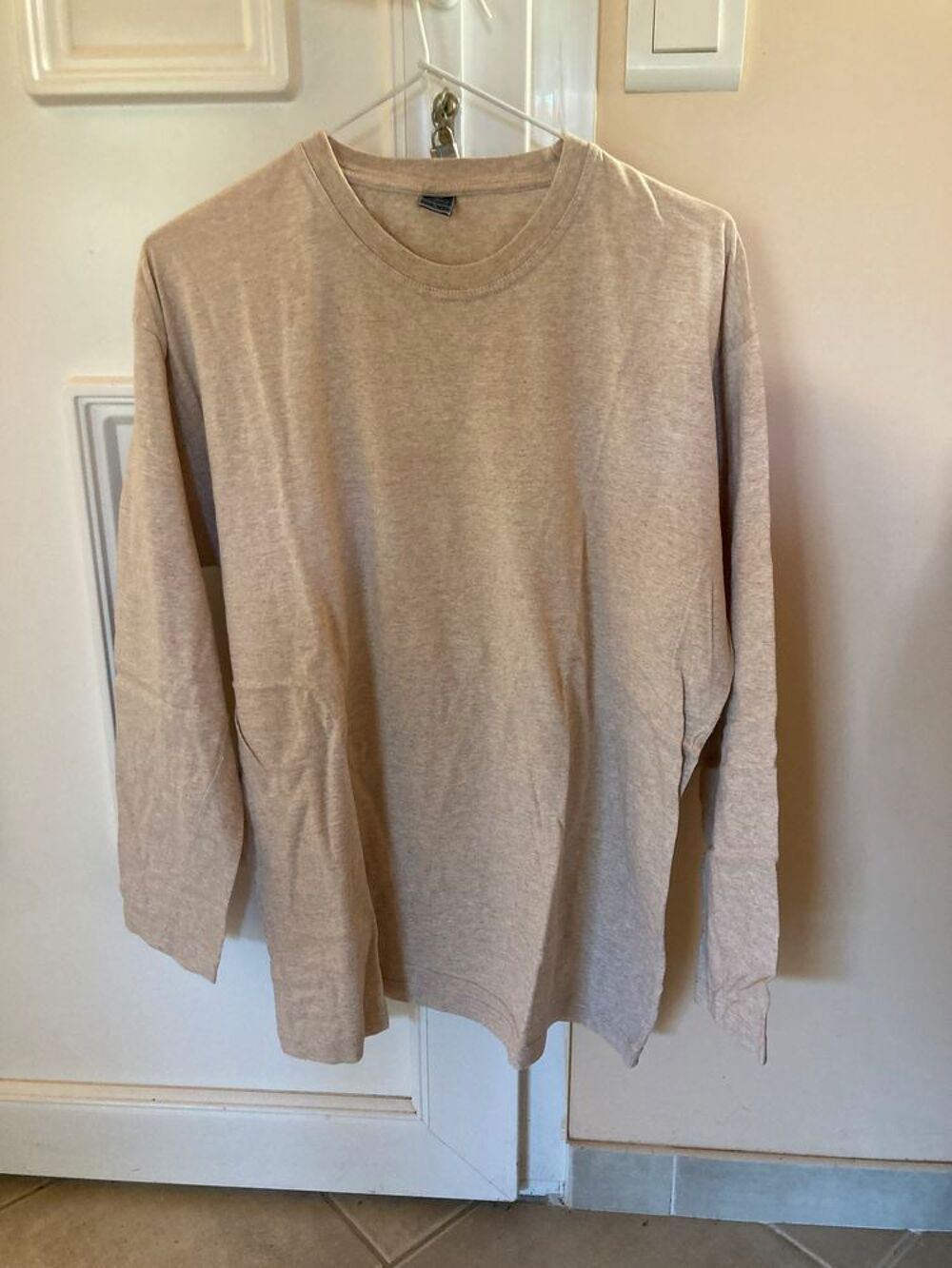 t shirt marque oxbow, quicksilver, serge blanco et rip curl Vêtements