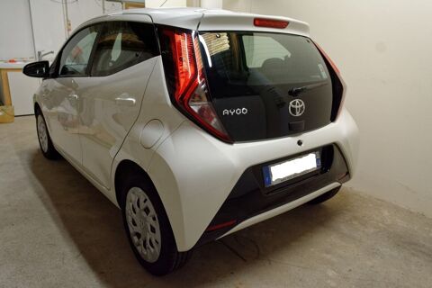 Toyota Aygo 1.0 VVT-i x-play 2020 occasion Cholet 49300