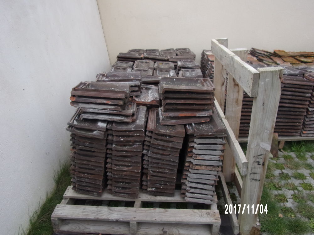  1510 TUILES ANCIENNES 31 X 22 CM Bricolage