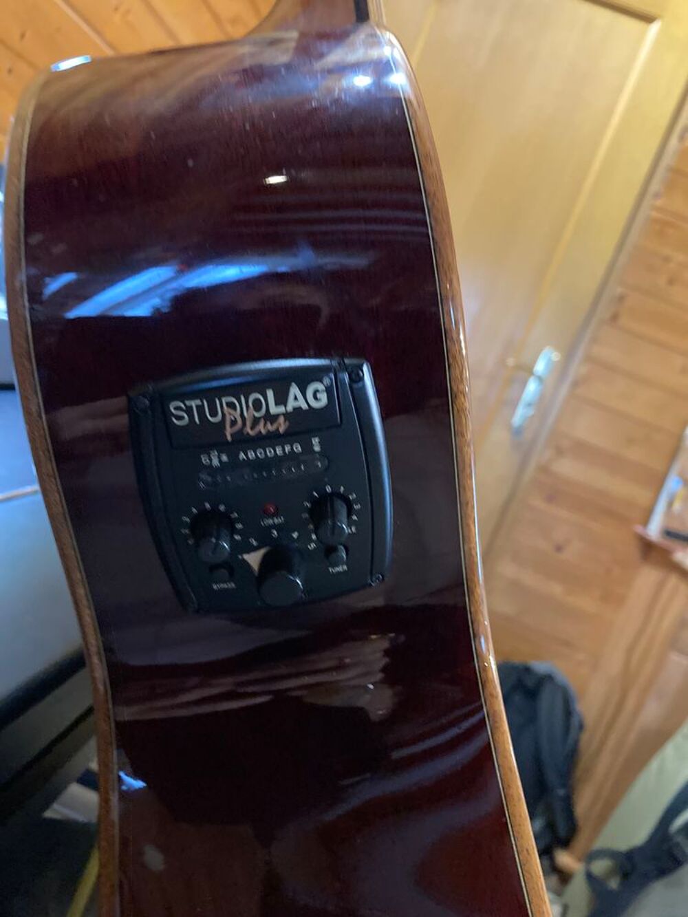 Guitare folk &eacute;lectroacoustique LAG Instruments de musique