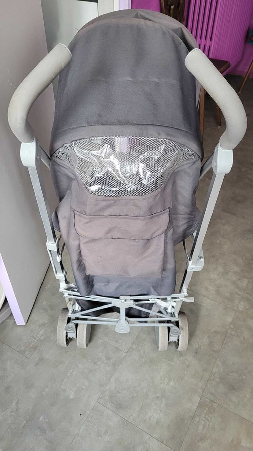 poussette b&eacute;b&eacute; Mobilier enfants
