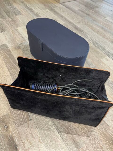 Dyson Airwrap 250 Livry-Gargan (93)