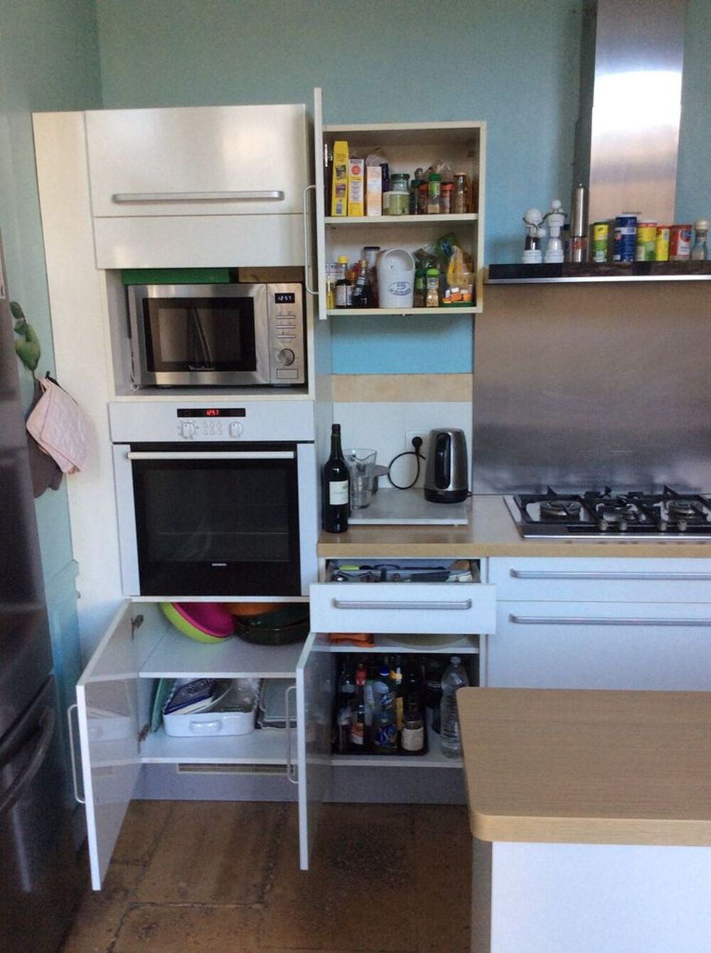 Tr&egrave;s belle cuisine MOBALPA Meubles