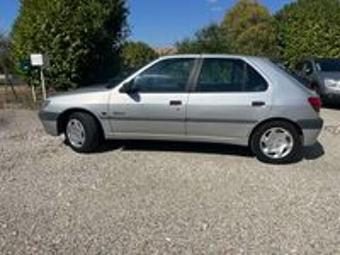 306 1.9 D Equinoxe 1999 occasion 33530 Bassens
