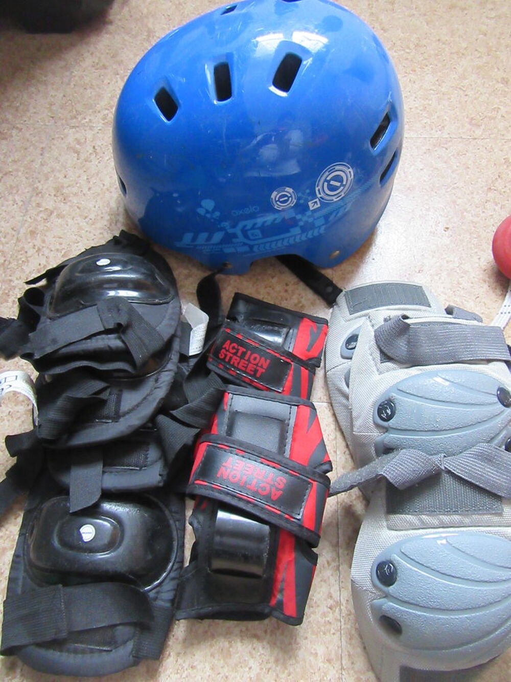 Rollers OXELO (adaptables taille 35 au 38) Sports