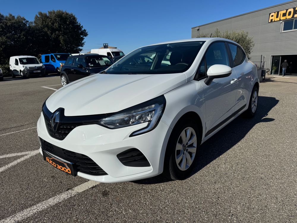 Clio V CLIO SOCIETE BLUE DCI 85 AIR NAV 2020 occasion 84290 Sainte-C&eacute;cile-les-Vignes