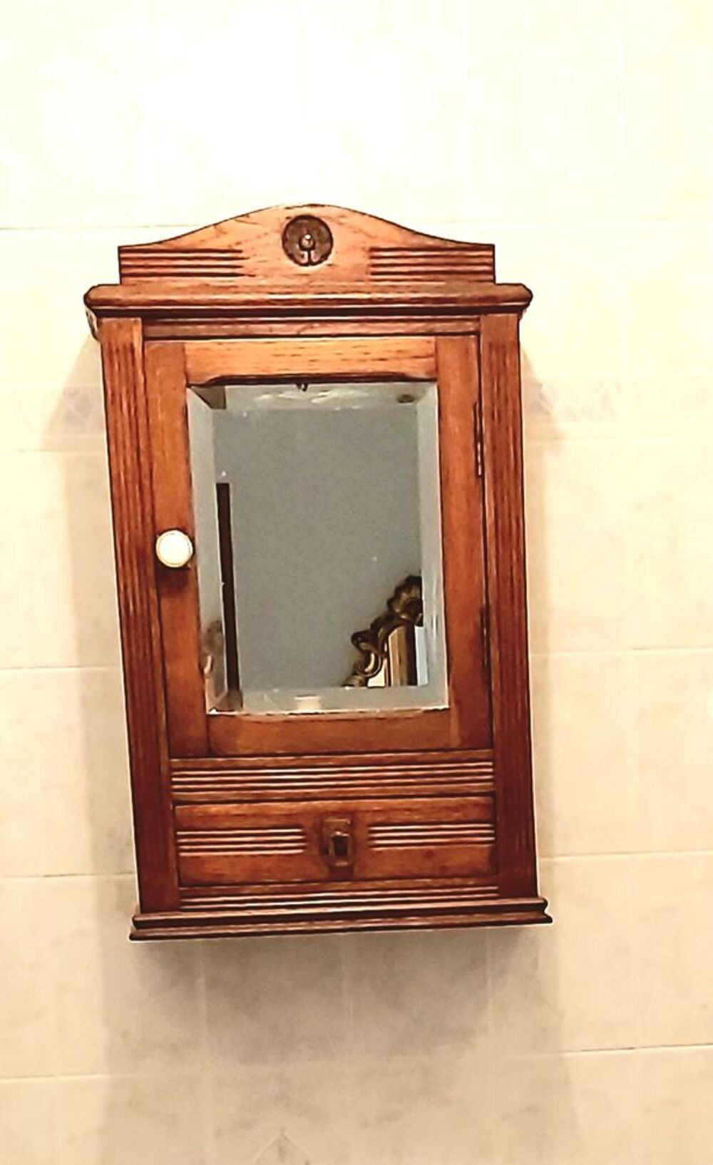 Armoire murale vintage Meubles