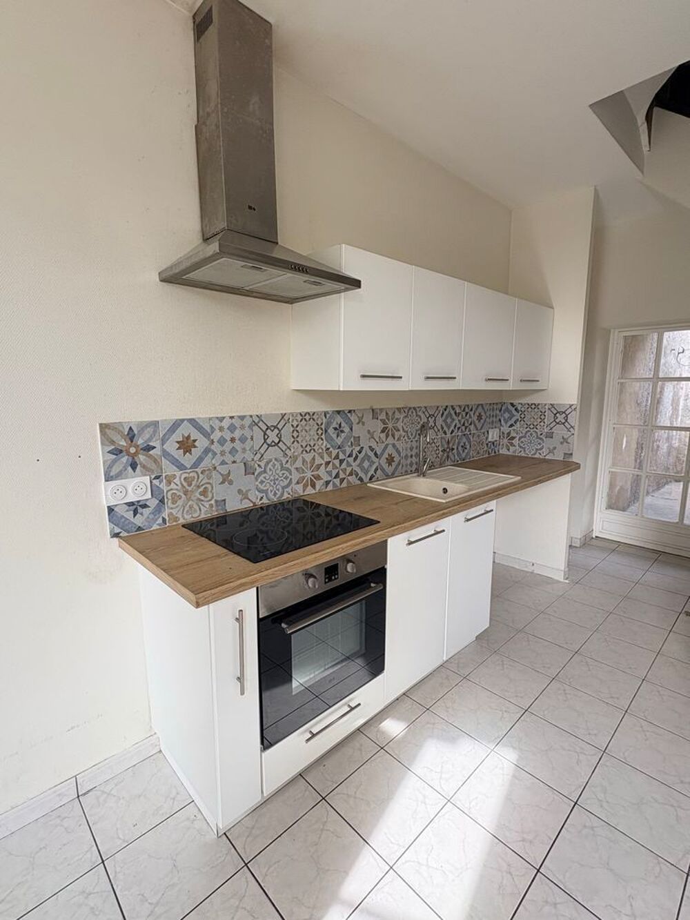 Vente Maison Maison d'angle 149 m² €